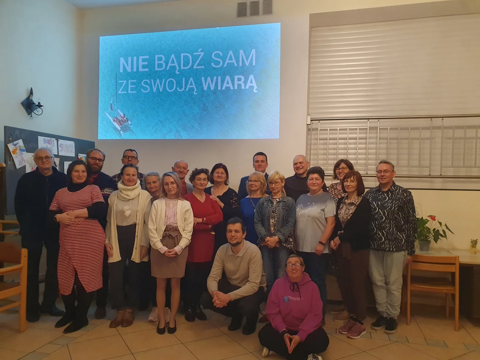 Zespół i uczestnicy Alpha w Zawadzkiem